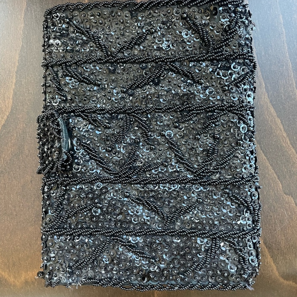 Vintage evening beaded clutch.